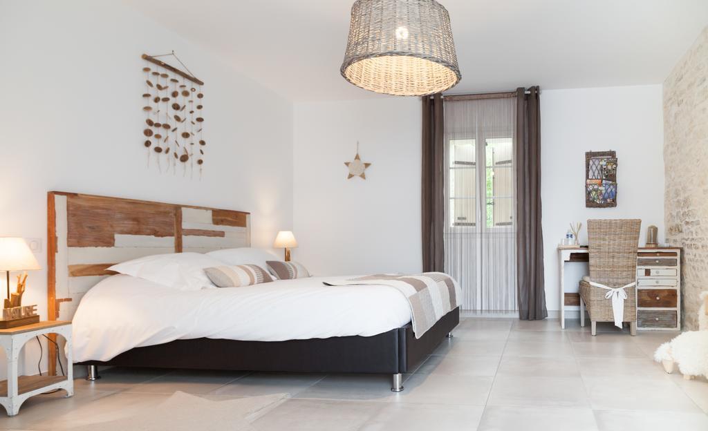 Le Soleil Et Les Etoiles Bed & Breakfast Saint-Sauveur-d'Aunis Dış mekan fotoğraf