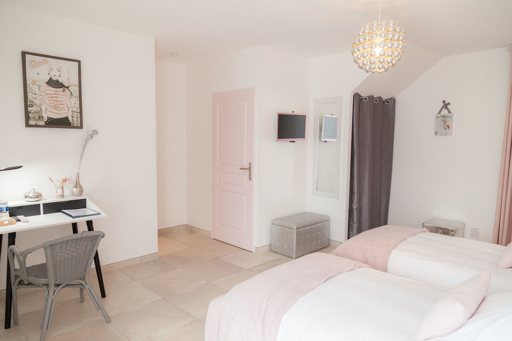 Le Soleil Et Les Etoiles Bed & Breakfast Saint-Sauveur-d'Aunis Dış mekan fotoğraf